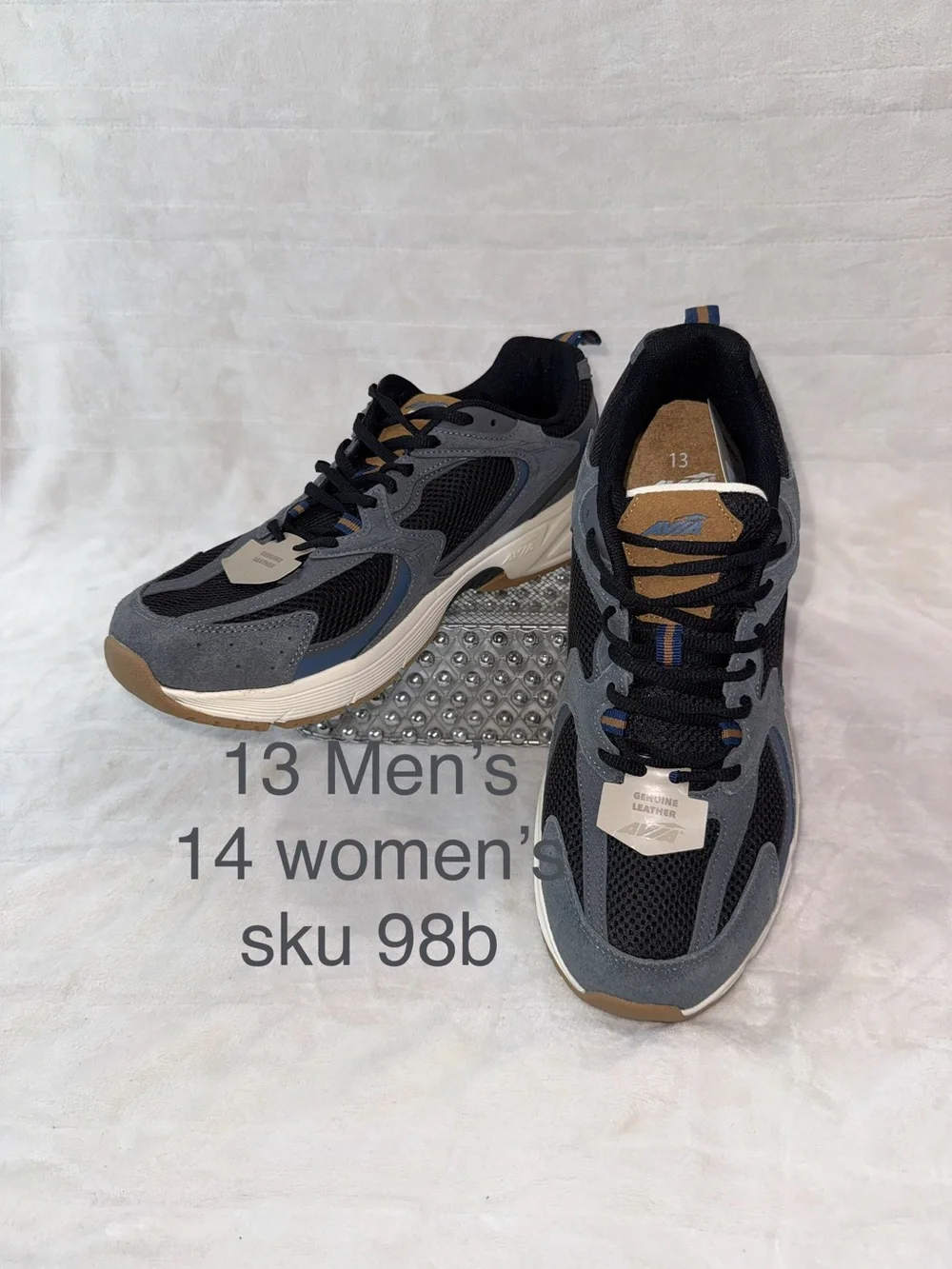 Avia Men's 13 or women’s 14 Black, Brown, Gray, White, nonmark Athletic Sneakers